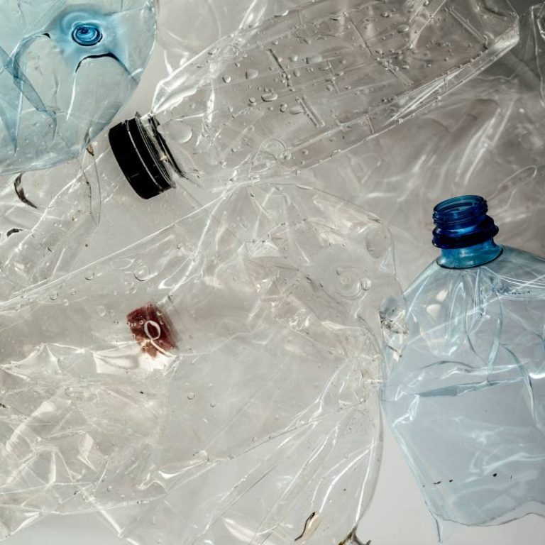 plastic flessen opnieuw gebruiken